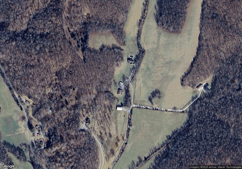 520 Huff Hollow Ln, Tennessee Ridge, TN 37178 - photo 1