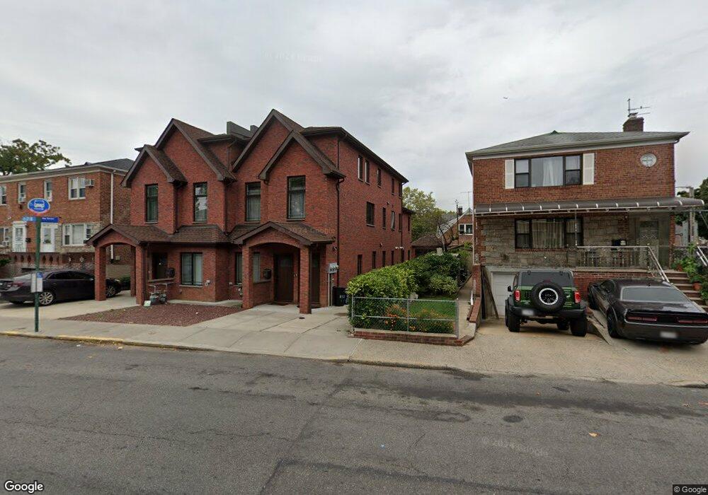 192-06 Crocheron Ave unit 2, Flushing, NY 11358 - photo 1