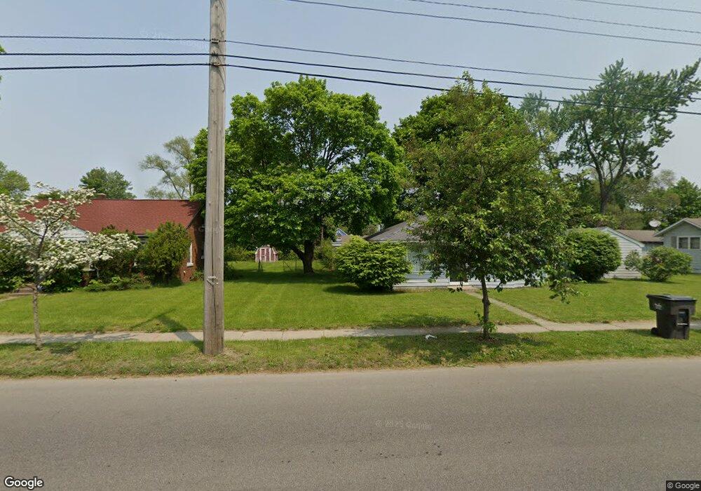 834 W Lusher Ave, Elkhart, IN 46517 - photo 1