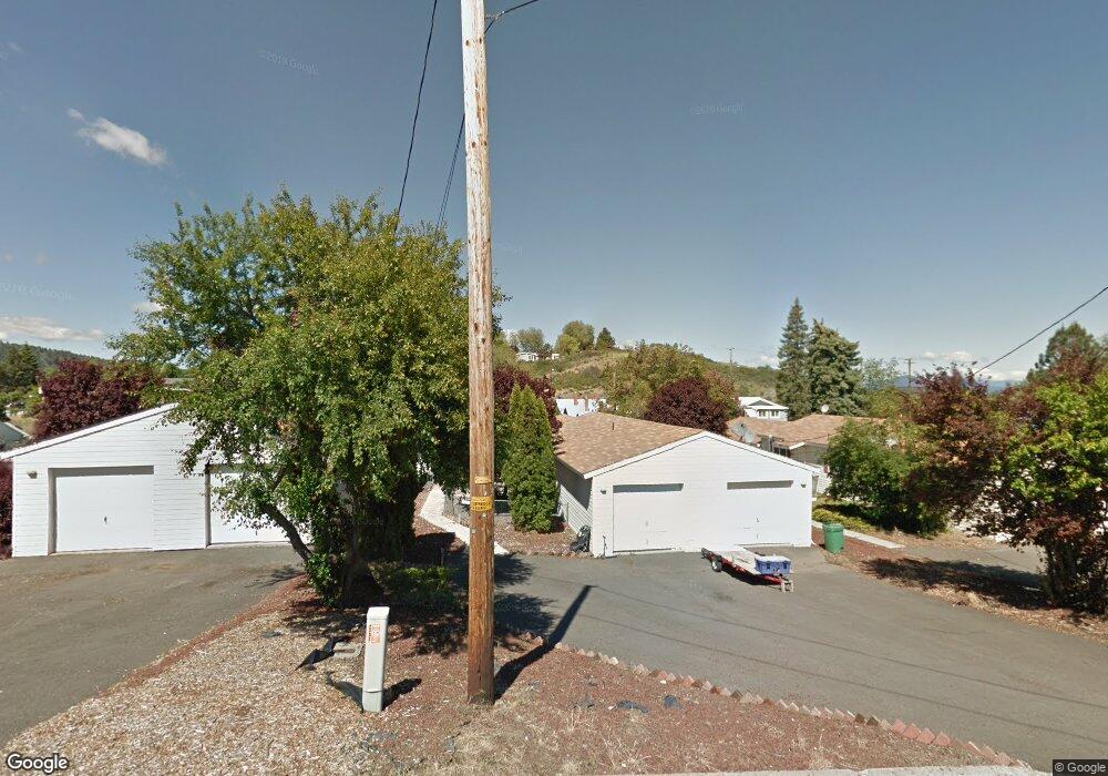 2304 Holabird Ave, Klamath Falls, OR 97601 - photo 1