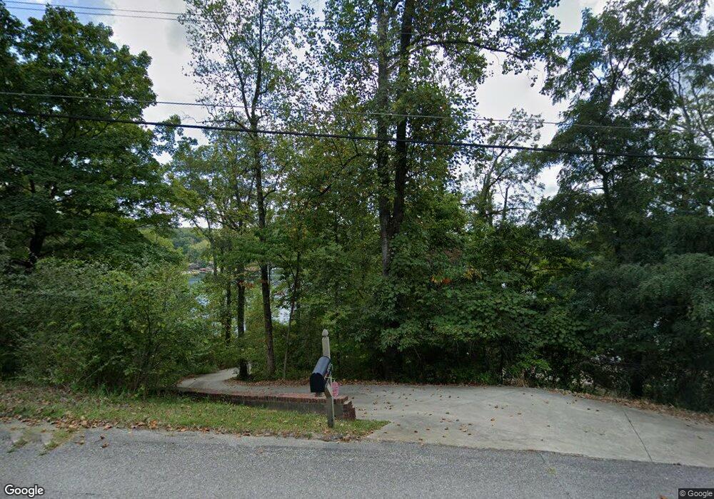 11531 W Grandview Dr, Columbus, IN 47201 - photo 1