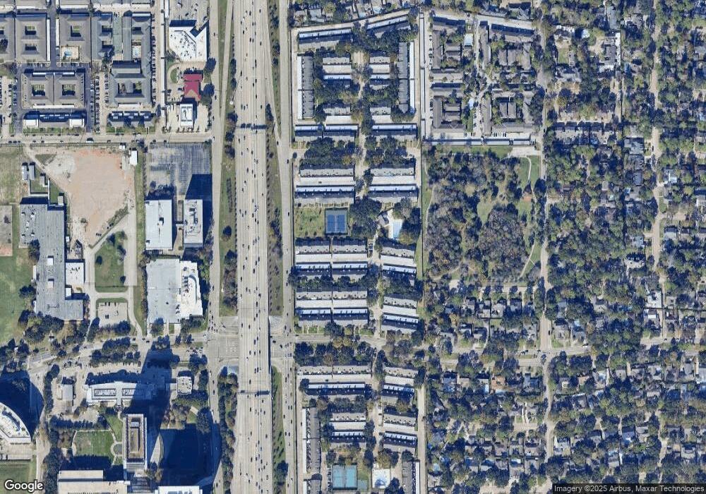 10374 Briar Forest Dr unit 32/3, Houston, TX 77042 - photo 1