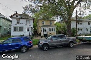 35 Lafayette St, Waterloo, IA 50703