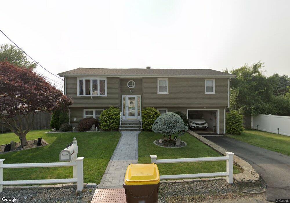 11 Guild St, Fall River, MA 02724 - photo 1