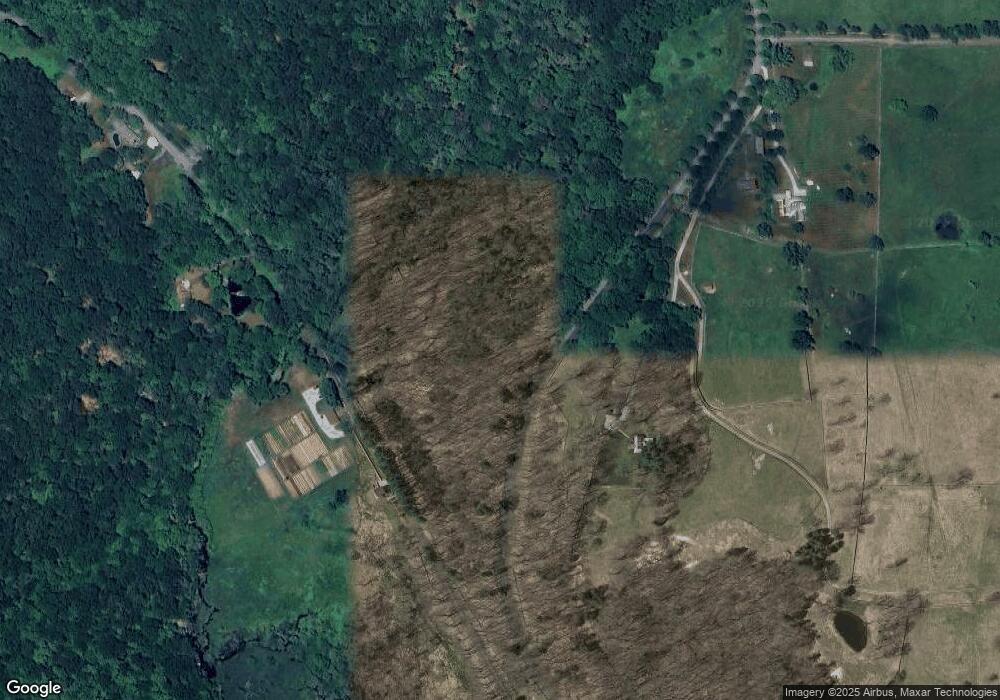 470 W Meetinghouse Rd, New Milford, CT 06776 - photo 1