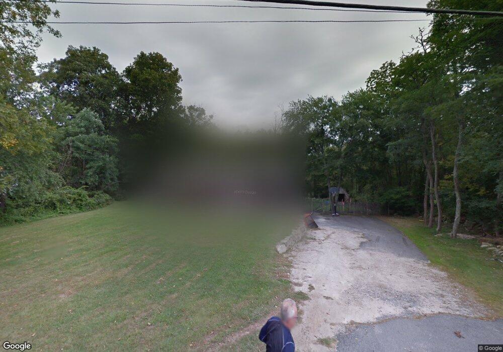 332 Gifford Rd, Westport, MA 02790 - photo 1