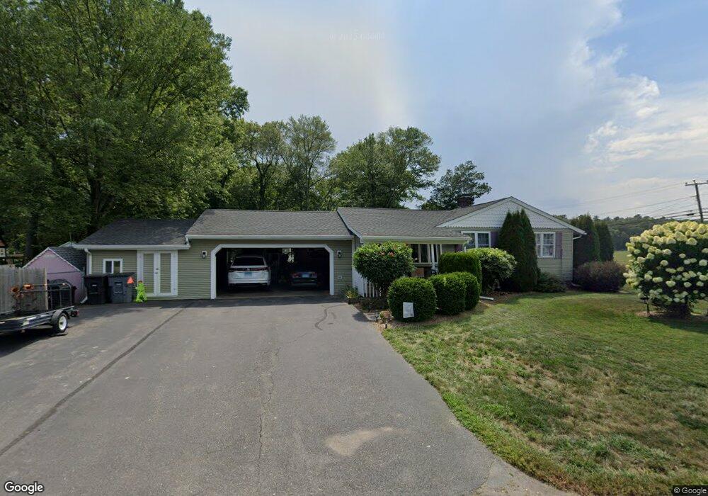 258 N Maple St, Enfield, CT 06082 - photo 1