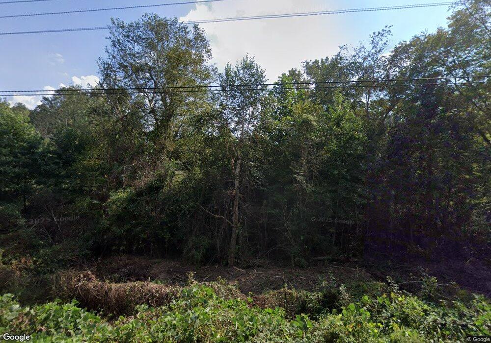 211 Laurel Rd, Carrollton, GA 30117 - photo 1