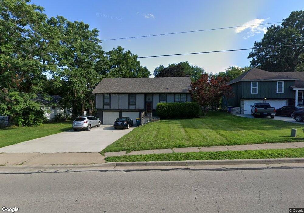 10601 W 55th St, Shawnee, KS 66203 - photo 1