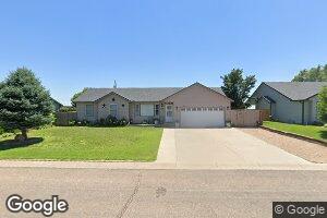 1107 Smith Ave, Lakin, KS 67860