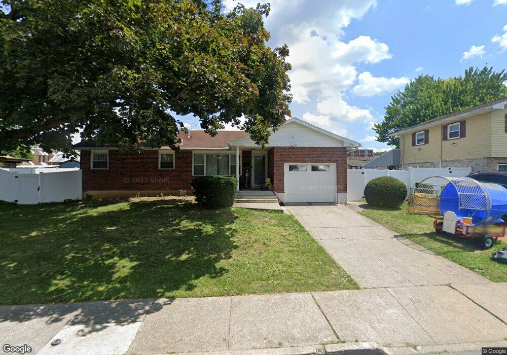 1303 S Race St unit 1309, Allentown, PA 18103 - photo 1