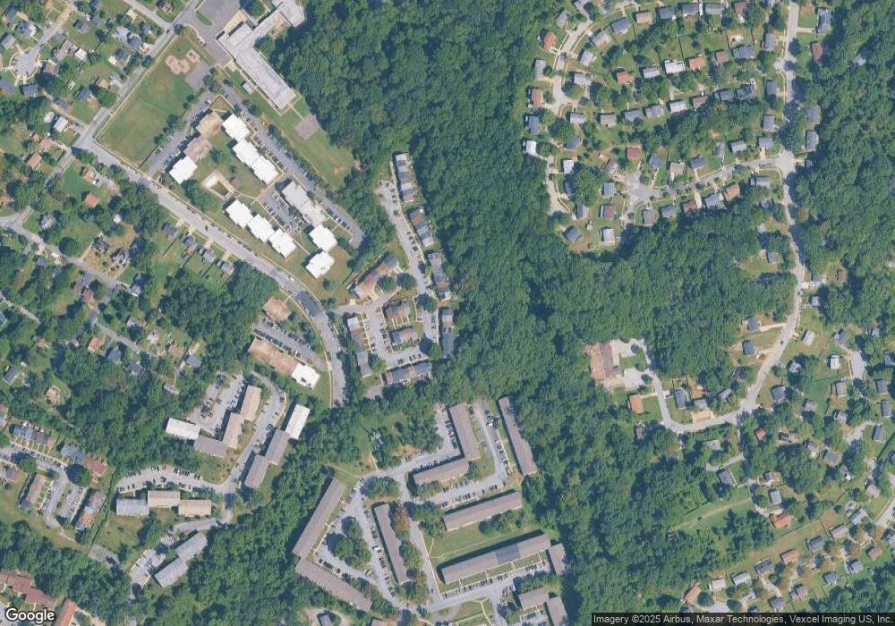 6000 Saint Moritz Dr, Temple Hills, MD 20748 - photo 1