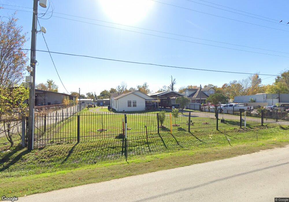 2210 Hartwick Rd, Houston, TX 77093 - photo 1