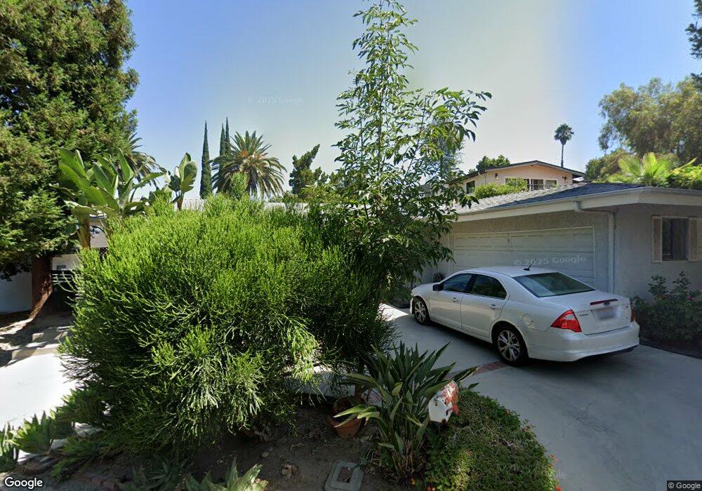 22537 Macfarlane Dr, Woodland Hills, CA 91364 - photo 1