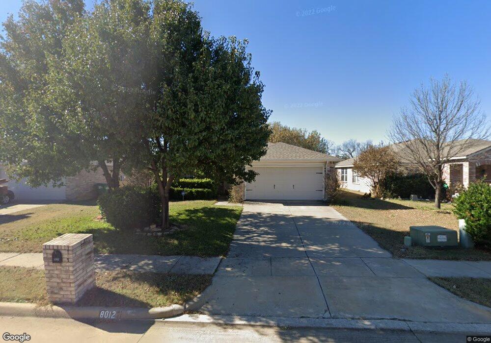 8012 Winding Stream Ln, Denton, TX 76210 - photo 1