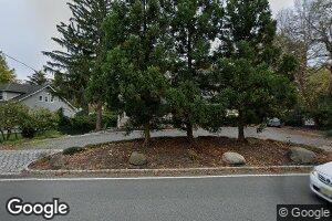 67 Tappan Rd, Harrington Park, NJ 07640