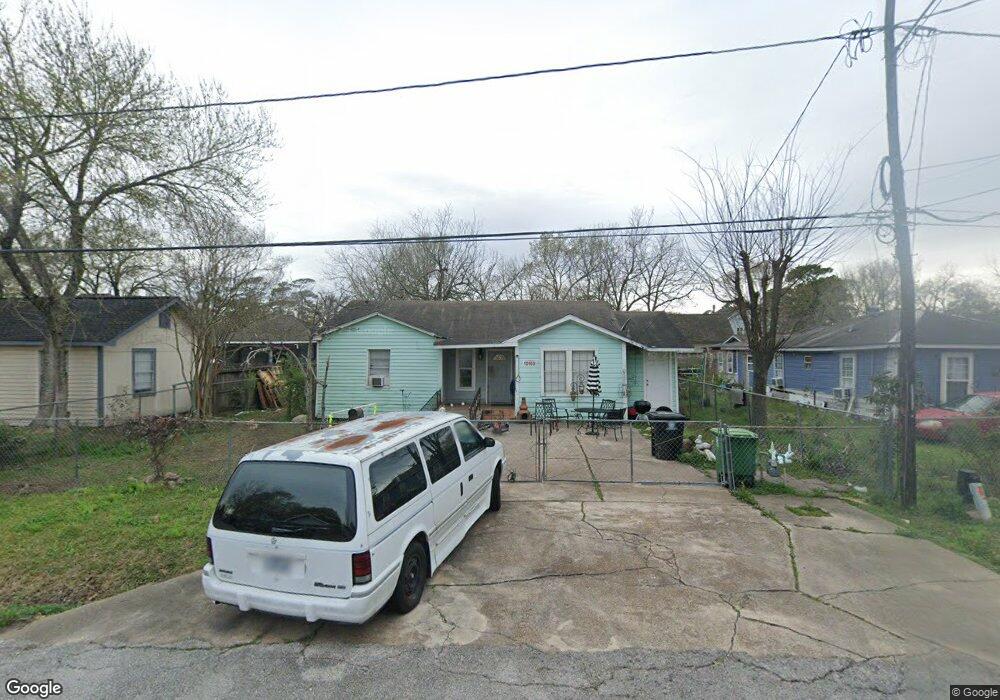 10109 Donald Dr, Houston, TX 77076 - photo 1