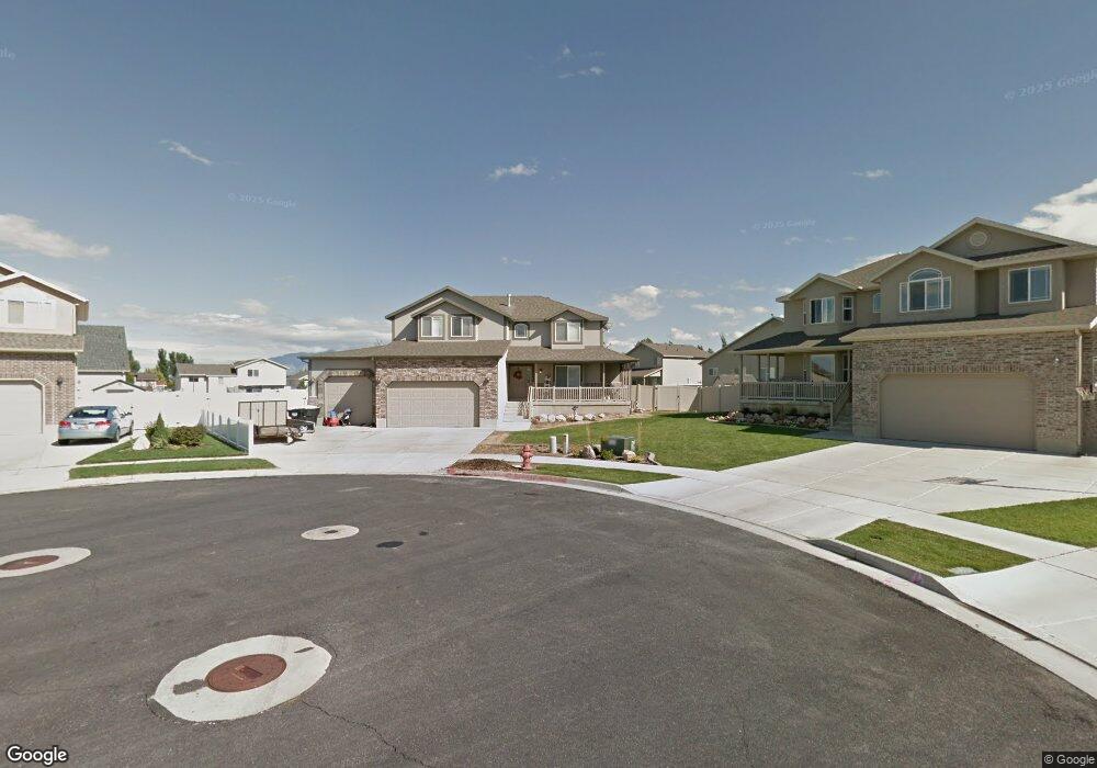 2572 W 1950 N, Clearfield, UT 84015 - photo 1