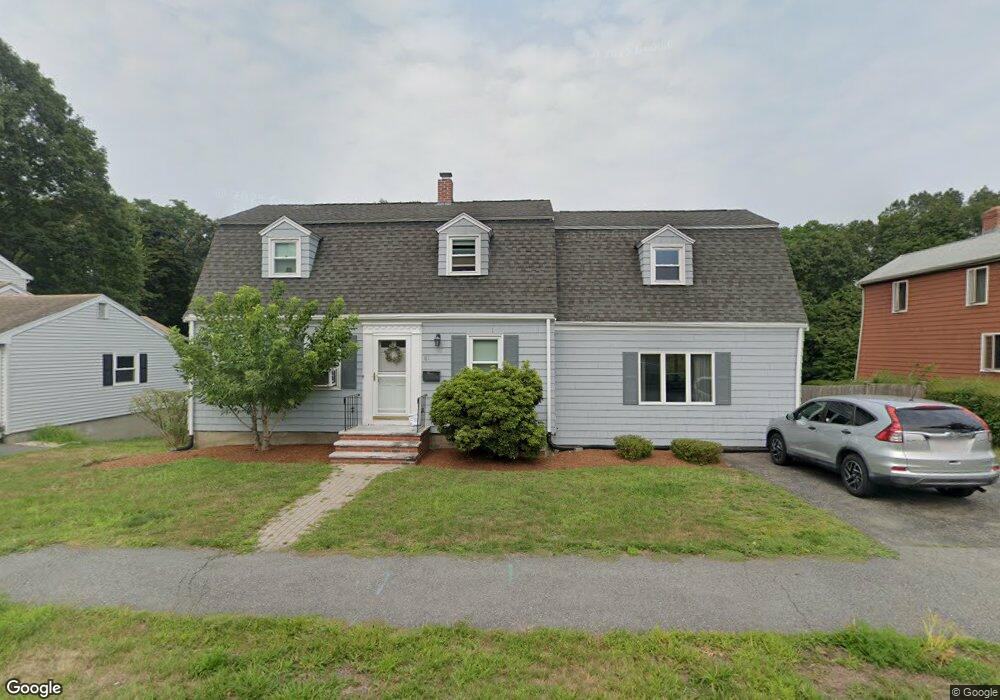 81 Pickering St, Danvers, MA 01923 - photo 1