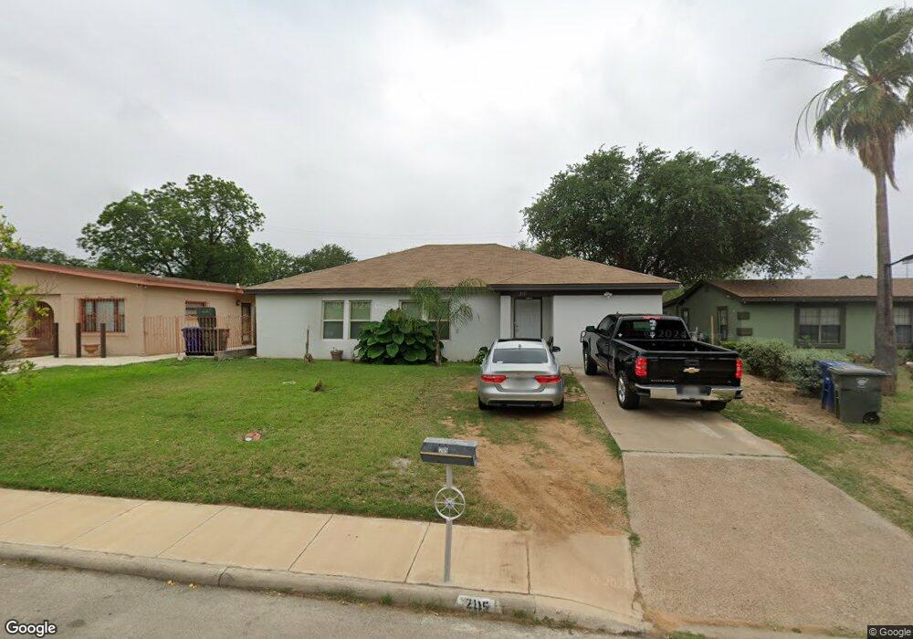2115 E Montgomery St, Laredo, TX 78043 - photo 1