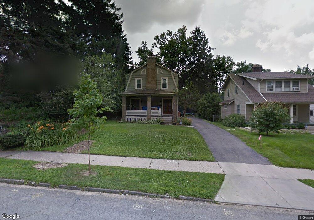 229 E Dunedin Rd, Columbus, OH 43214 - photo 1