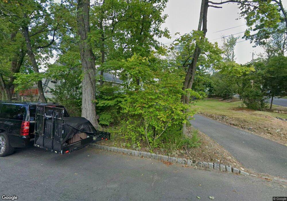 135 N Livingston Ave, Livingston, NJ 07039 - photo 1