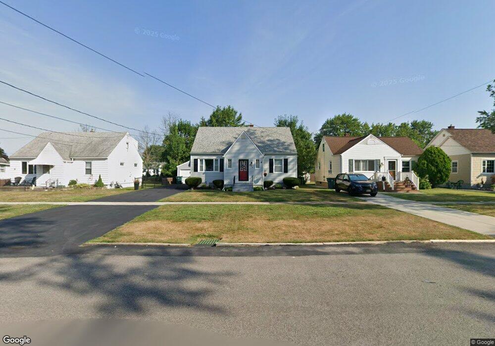 298 East Ave, North Tonawanda, NY 14120 - photo 1