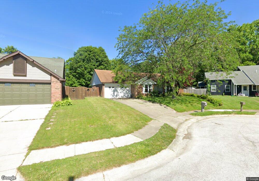 916 Brendon Dr, Plainfield, IN 46168 - photo 1