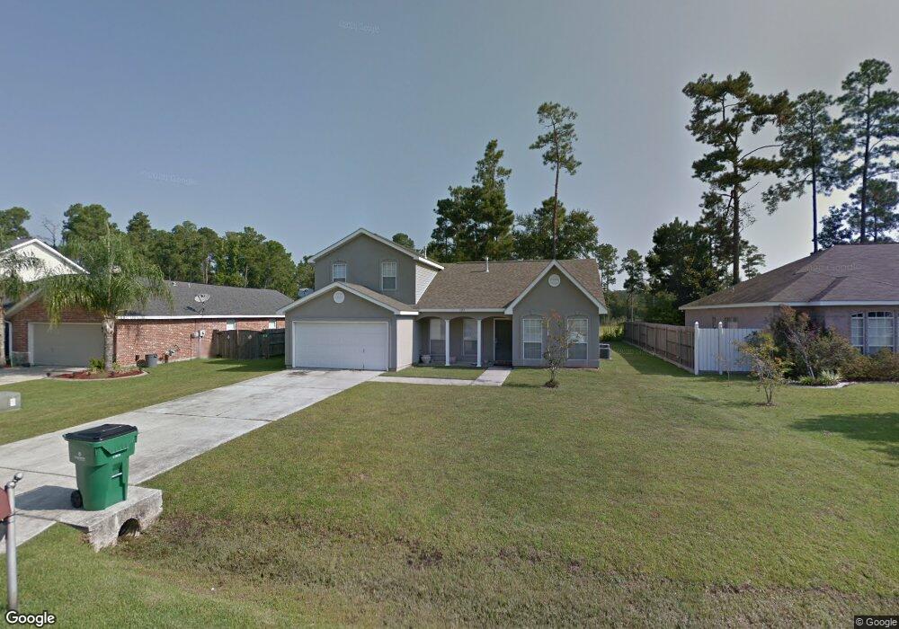 324 Tracey Ln, Slidell, LA 70460 - photo 1