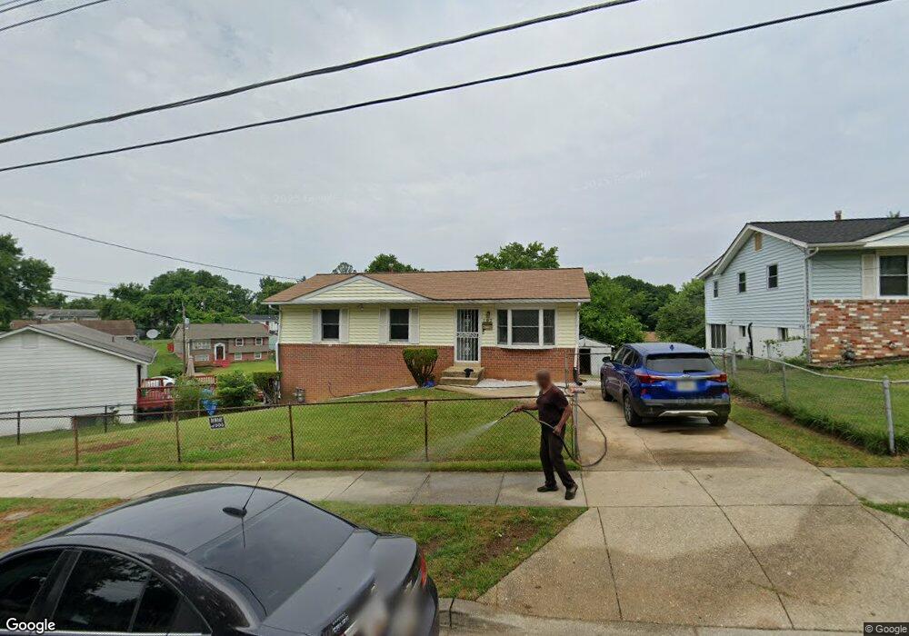 202 W Mill Ave, Capitol Heights, MD 20743 - photo 1