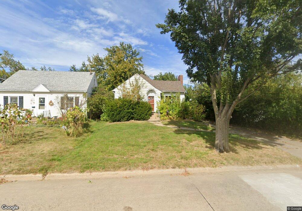 3232 Dalewood Ave SE, Cedar Rapids, IA 52403 - photo 1