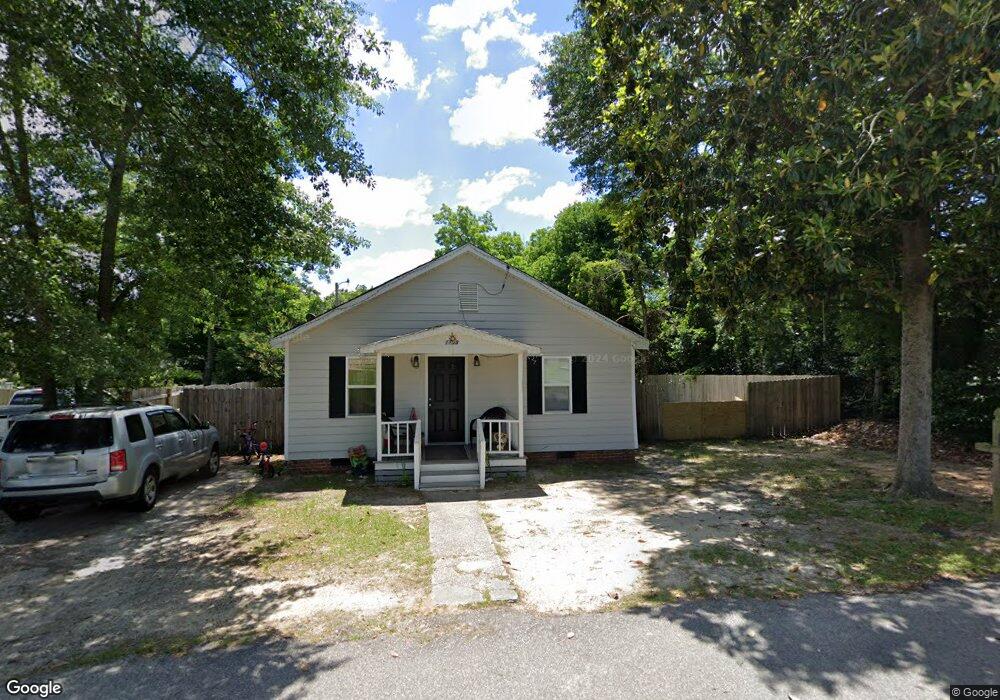 1108 Pineview St, Camden, SC 29020 - photo 1