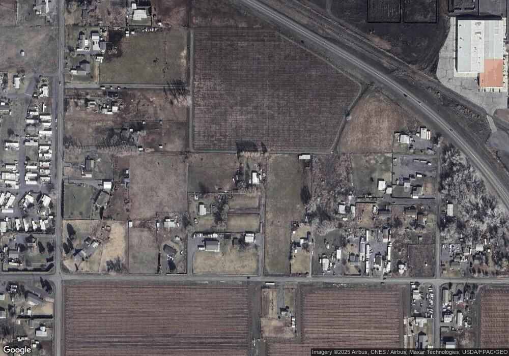 7513 Bell Rd, Moxee, WA 98936 - photo 1