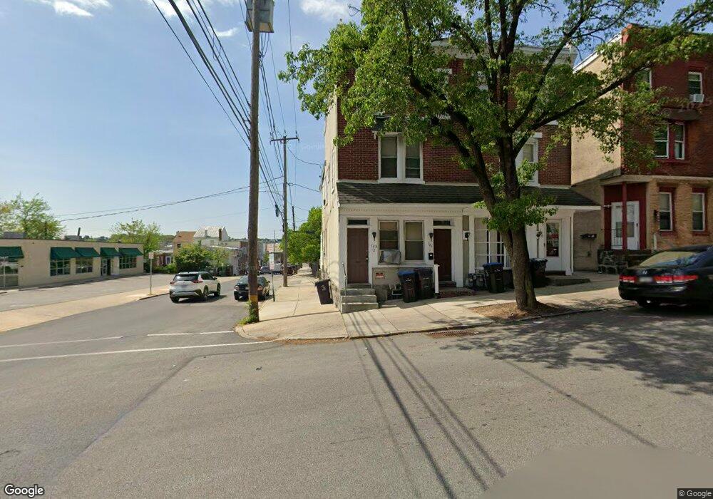 128 E Airy St, Norristown, PA 19401 - photo 1