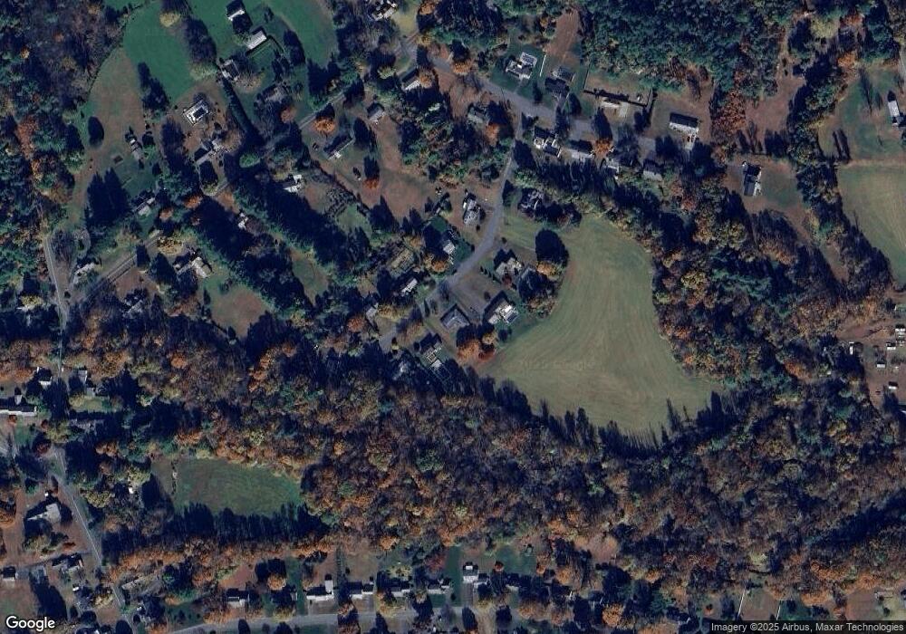 27 Plum Tree Ln, Greenfield, MA 01301 - photo 1