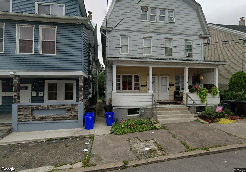 574 N Wyoming St, Hazleton, PA 18201 - photo 1