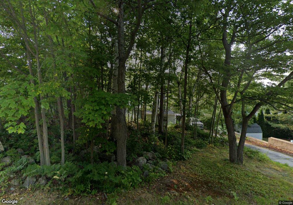 564 6th Ave, Berlin, NH 03570 - photo 1