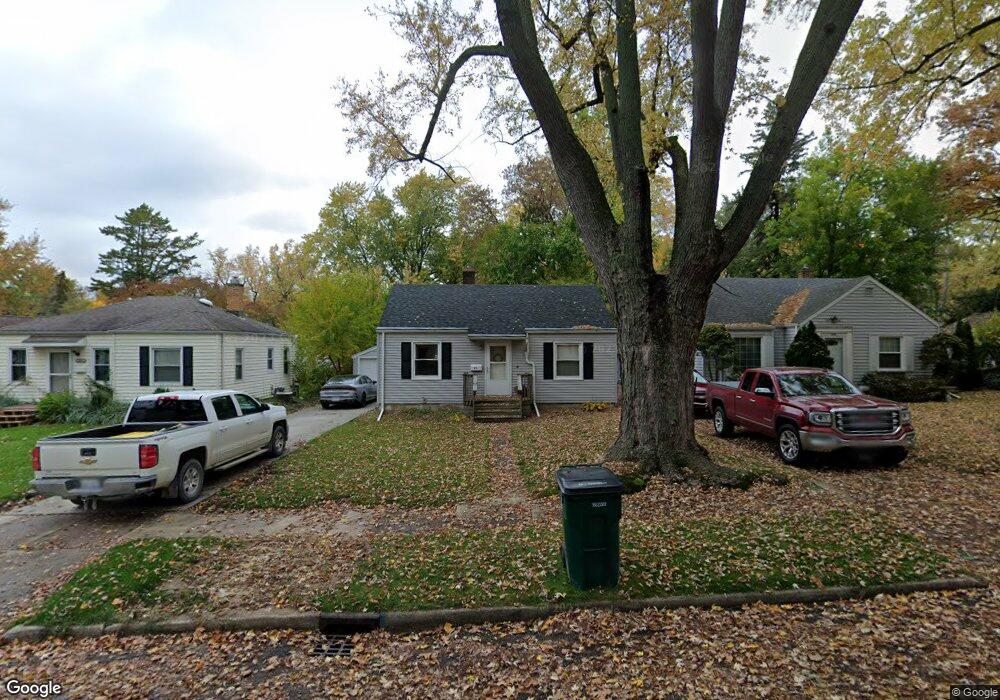 615 N Dexter Dr, Lansing, MI 48910 - photo 1