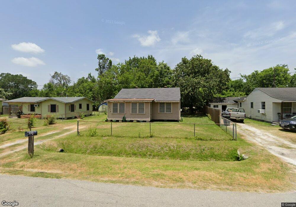 1010 Saint Clair St, Houston, TX 77088 - photo 1