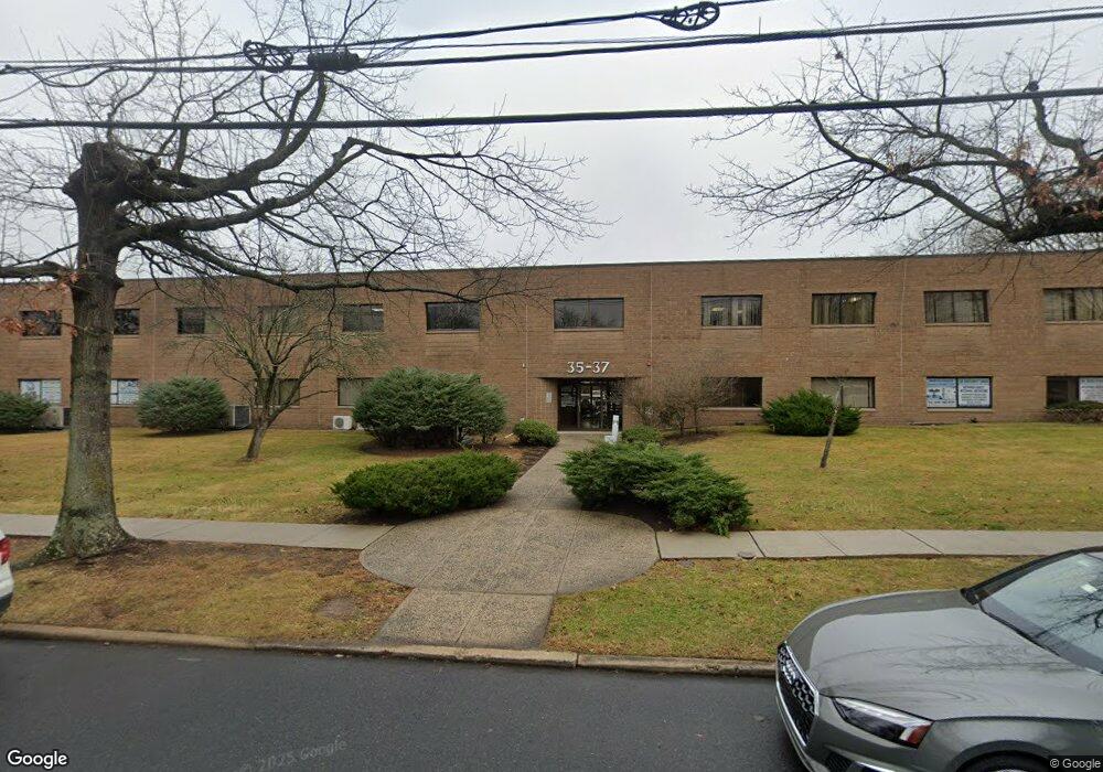 35 Progress St unit 1, Edison, NJ 08820 - photo 1