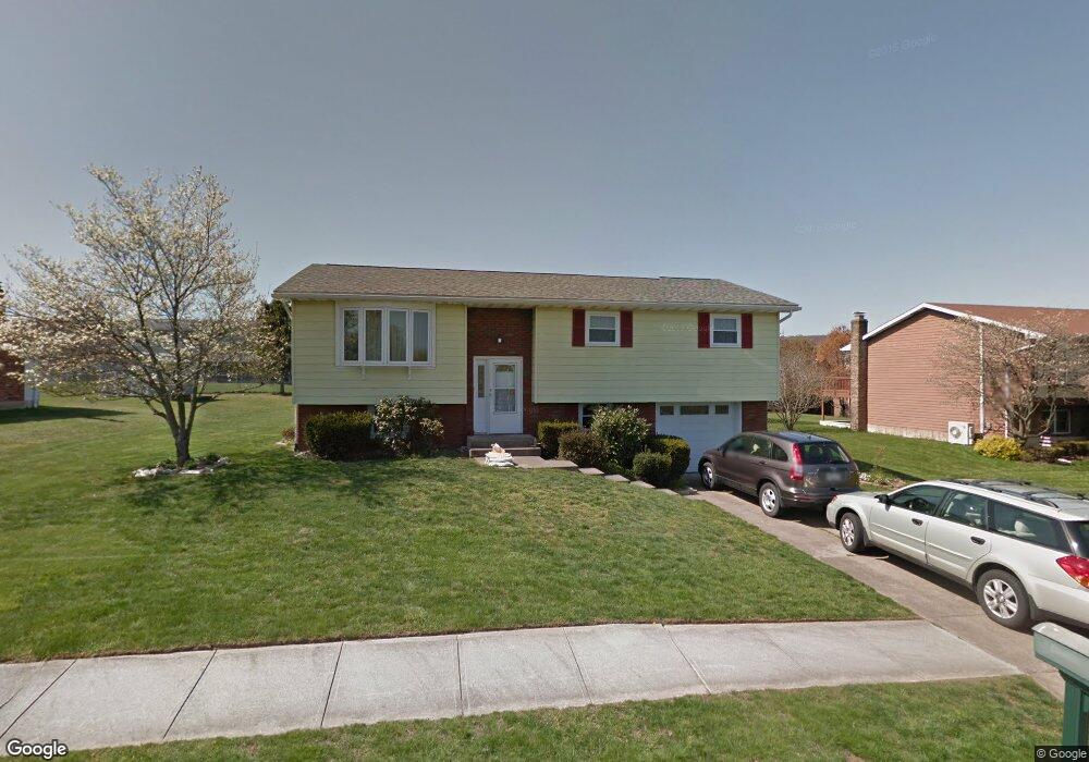 306 Cardinal Dr, Kingston, PA 18704 - photo 1