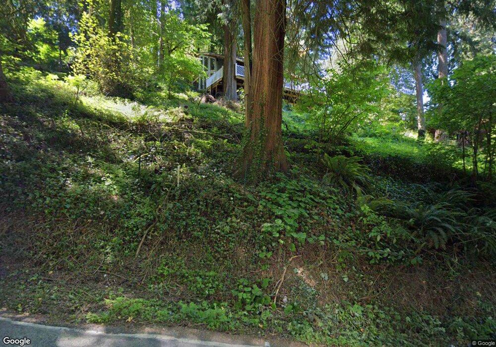 1260 Larch St, Lake Oswego, OR 97034 - photo 1