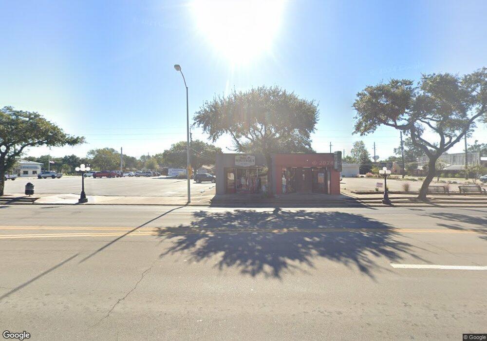 213 W Main St, Tomball, TX 77375 - photo 1