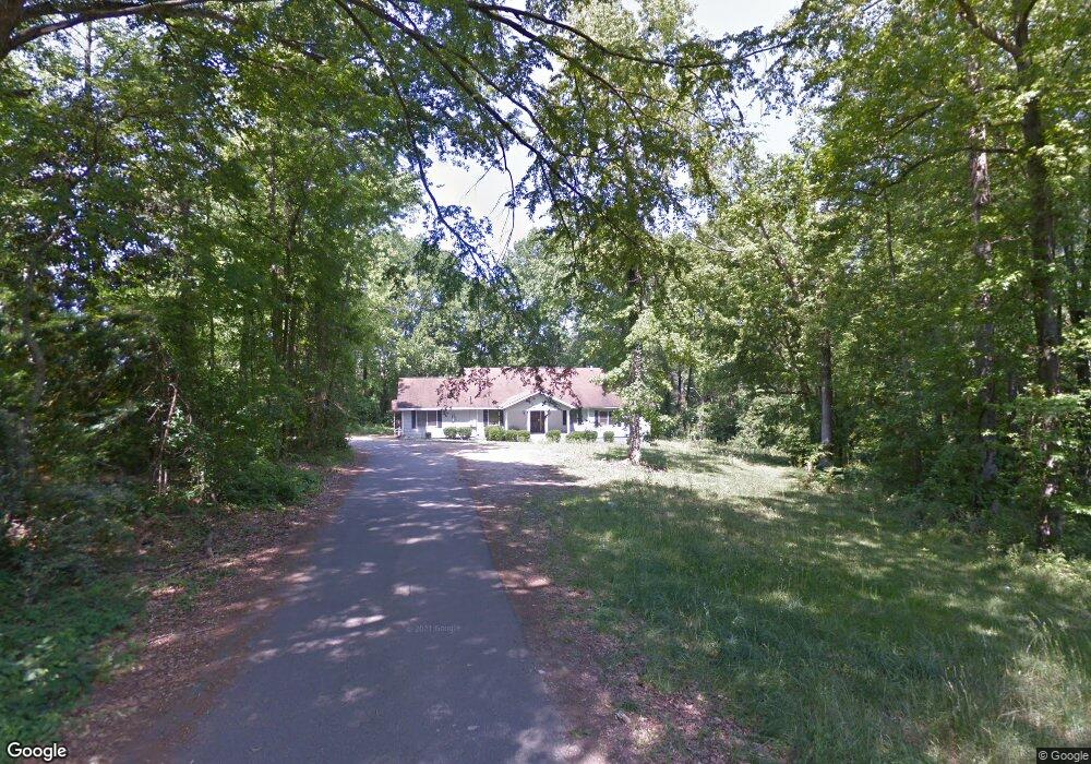 3725 Log Cabin Dr, Macon, GA 31204 - photo 1