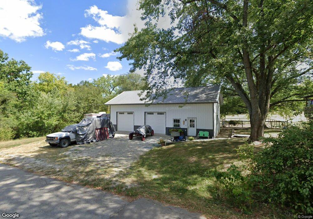 411 Sycamore St, Oskaloosa, KS 66066 - photo 1