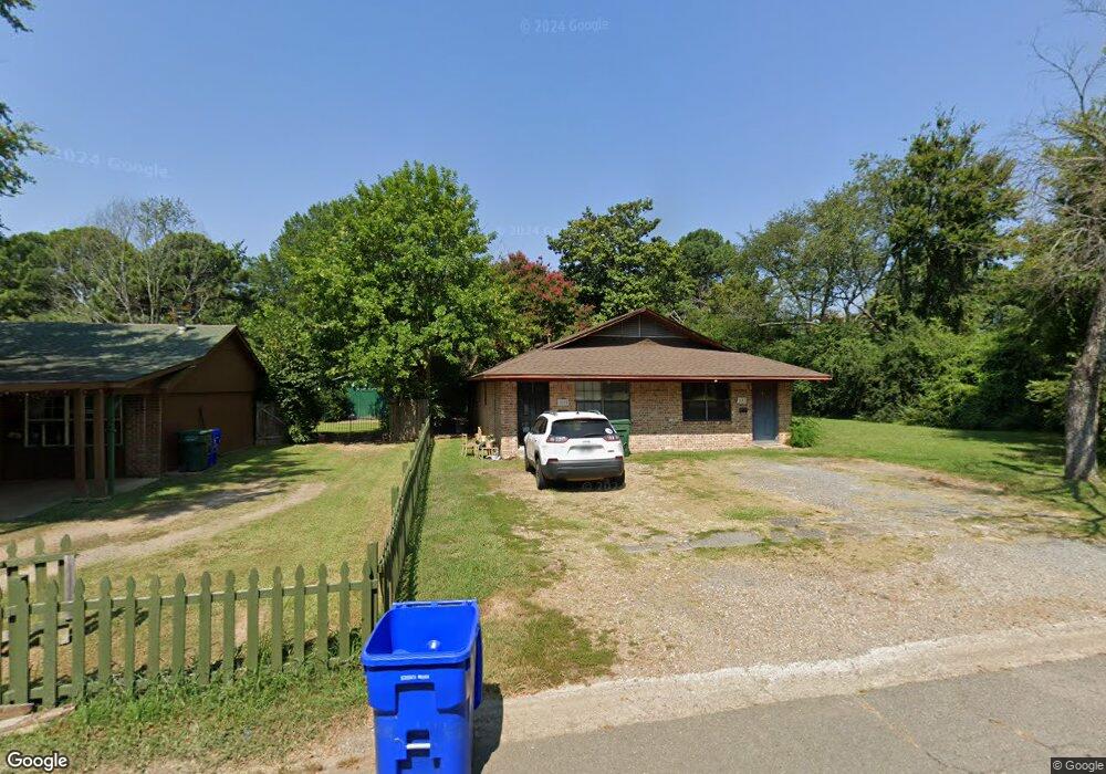 1605 Manor St, Conway, AR 72034 - photo 1