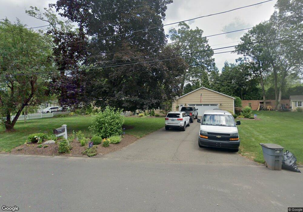 27 Valley Brook Ln, North Haven, CT 06473 - photo 1