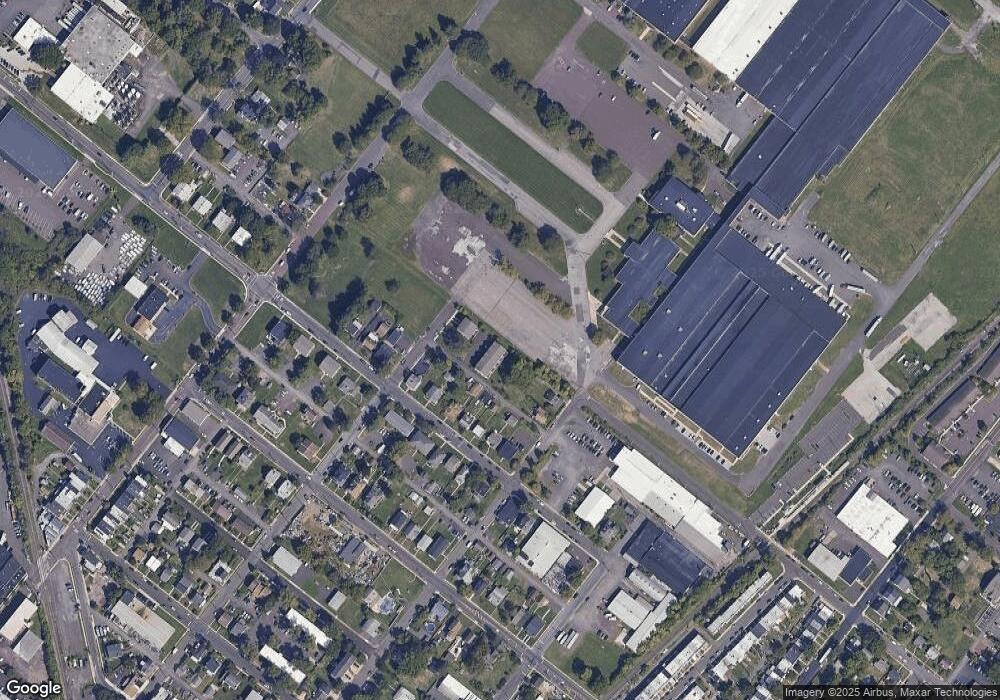 824 Summer Ave, Lansdale, PA 19446 - photo 1