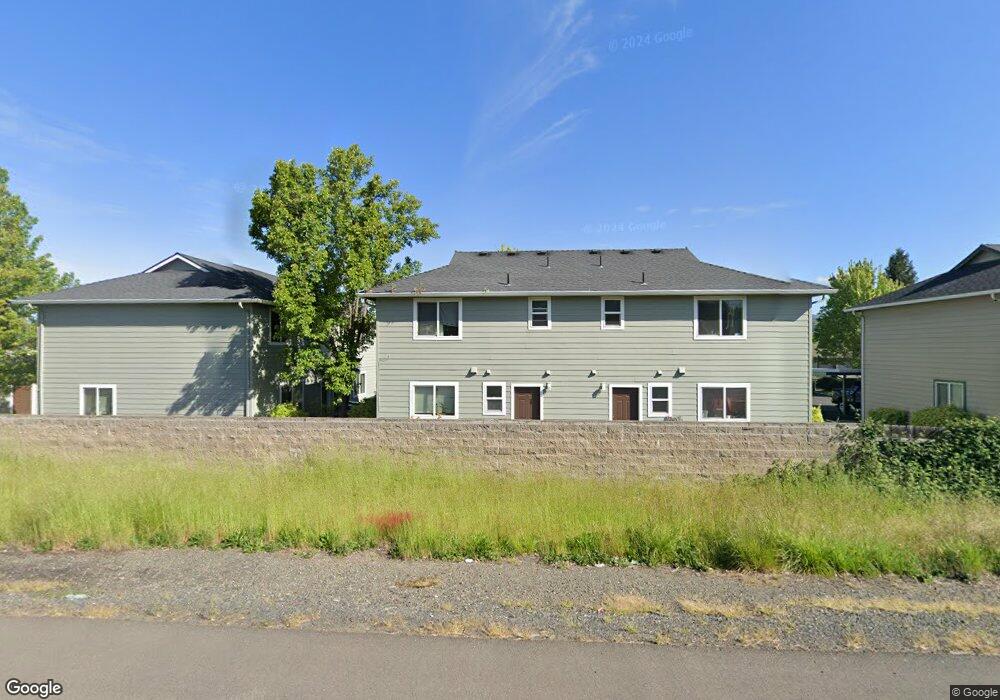 349 Pardee Ln, Grants Pass, OR 97527 - photo 1