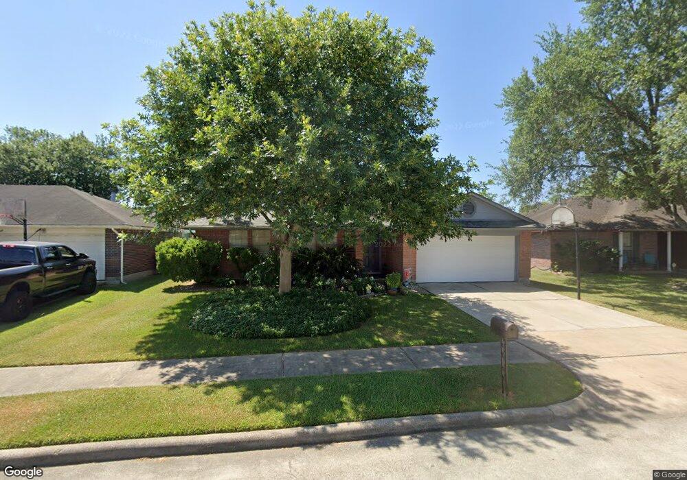 9434 Coast Bridge St, Houston, TX 77075 - photo 1